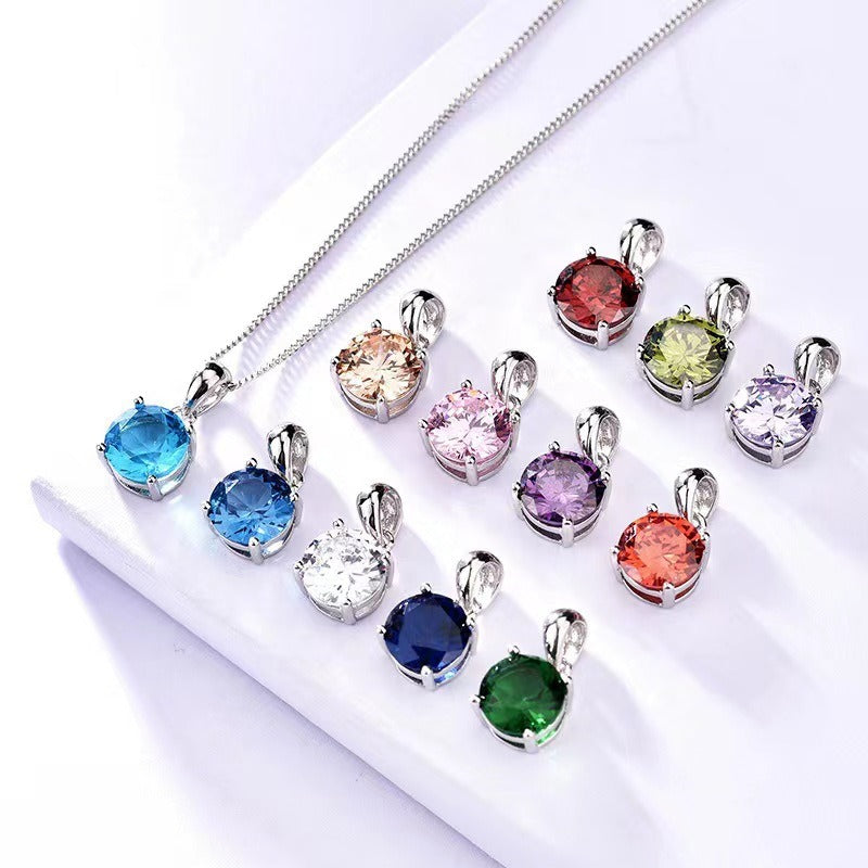 Mozambique Diamond Two Carat Pendant Lacy Necklace Colored Gemstone Four Claw Set Zircon Sparkling Necklace for Women