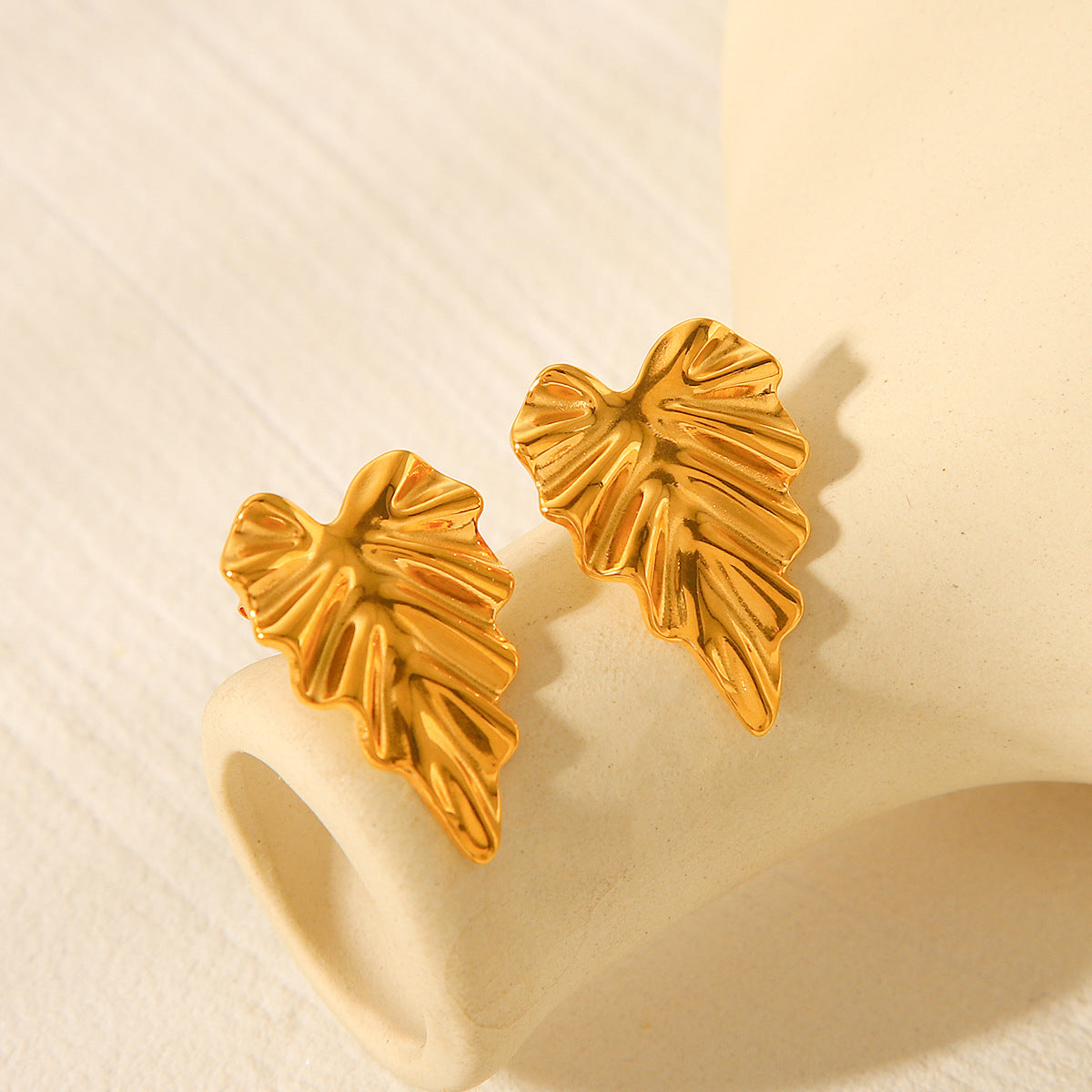18k Gold-plated Stainless Steel Leaf Earrings with Pleated Titanium Steel Earrings, Fashionable and Personalized Earrings