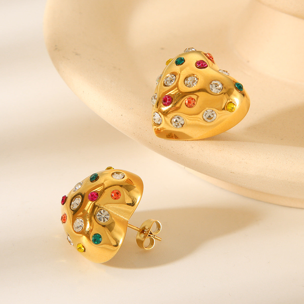 18K Gold Stainless Steel Heart-shaped Earrings for Women, Featuring A Premium Feel, Chubby Design, Titanium Steel Earrings Studs, and Colored Diamond Earrings