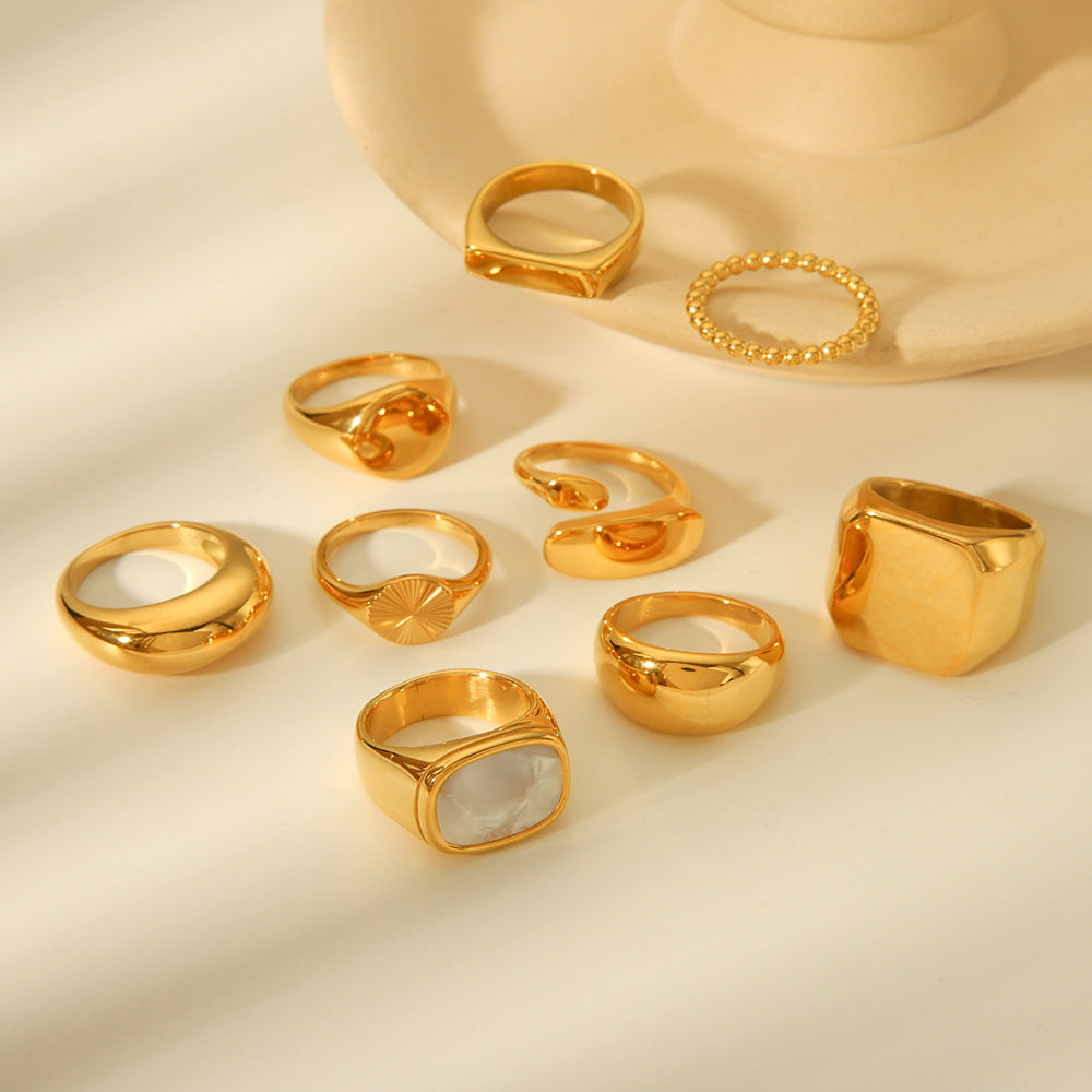 Titanium Steel Non-fading Ring, Stainless Steel Gold-plated, Fashionable and Versatile Ring