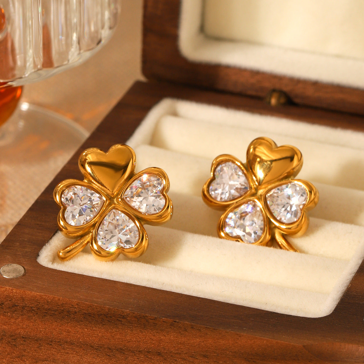 Cross-border Stainless Steel Earrings, Design Style, Four-leaf Clover and Heart-shaped Zircon Earrings, High-end Earrings, Titanium Steel Jewelry