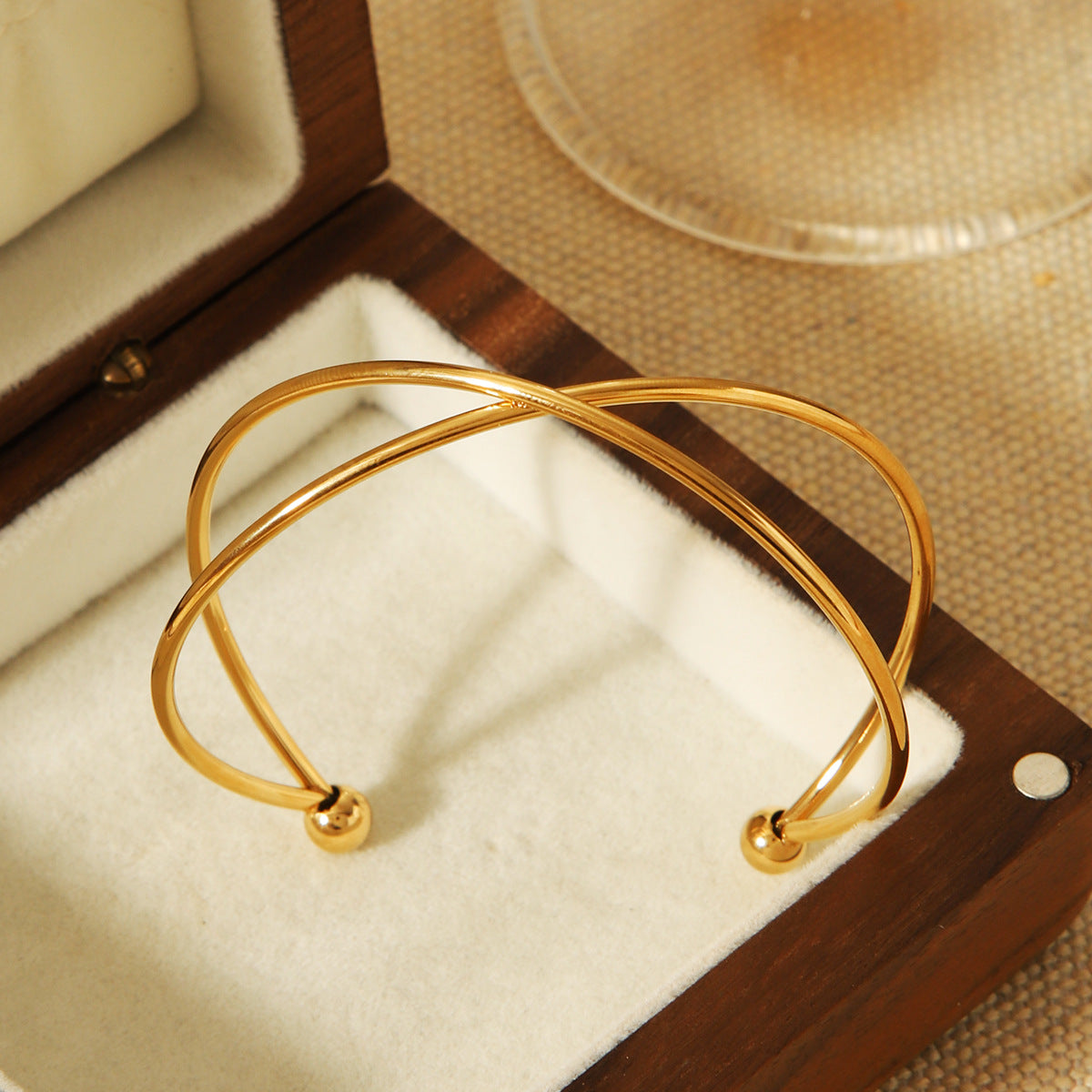 18k Gold Jewelry Stainless Steel Line Cross Opening Bracelet Simple and Easy To Match Titanium Steel Bracelet