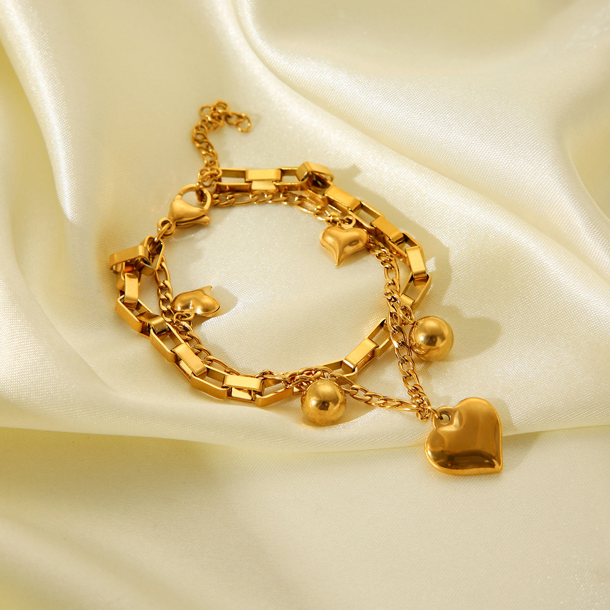Fashionable and Personalized 18k Gold Stainless Steel Double-layer Stackable Bracelet for Women, Featuring A Design Sense and A Heart-shaped Pendant, Made of Titanium Steel