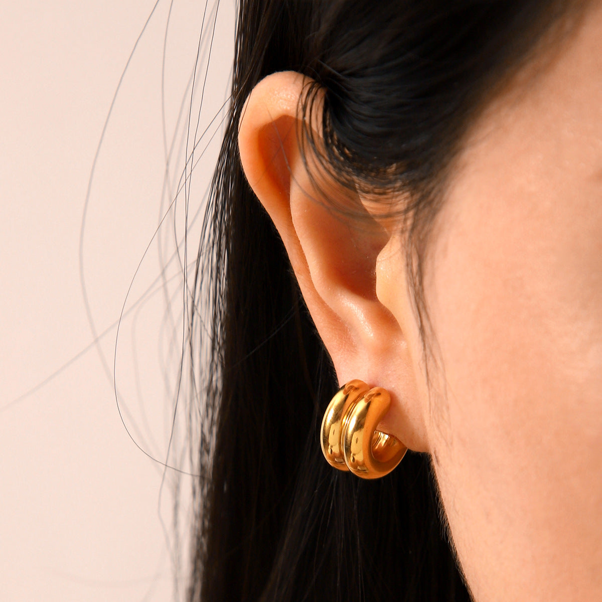 18K Gold Double-layer Stainless Steel Earrings INS Style Color Blocked Titanium Steel Earrings for Women's Fashion, Simple and Non Fading Earrings
