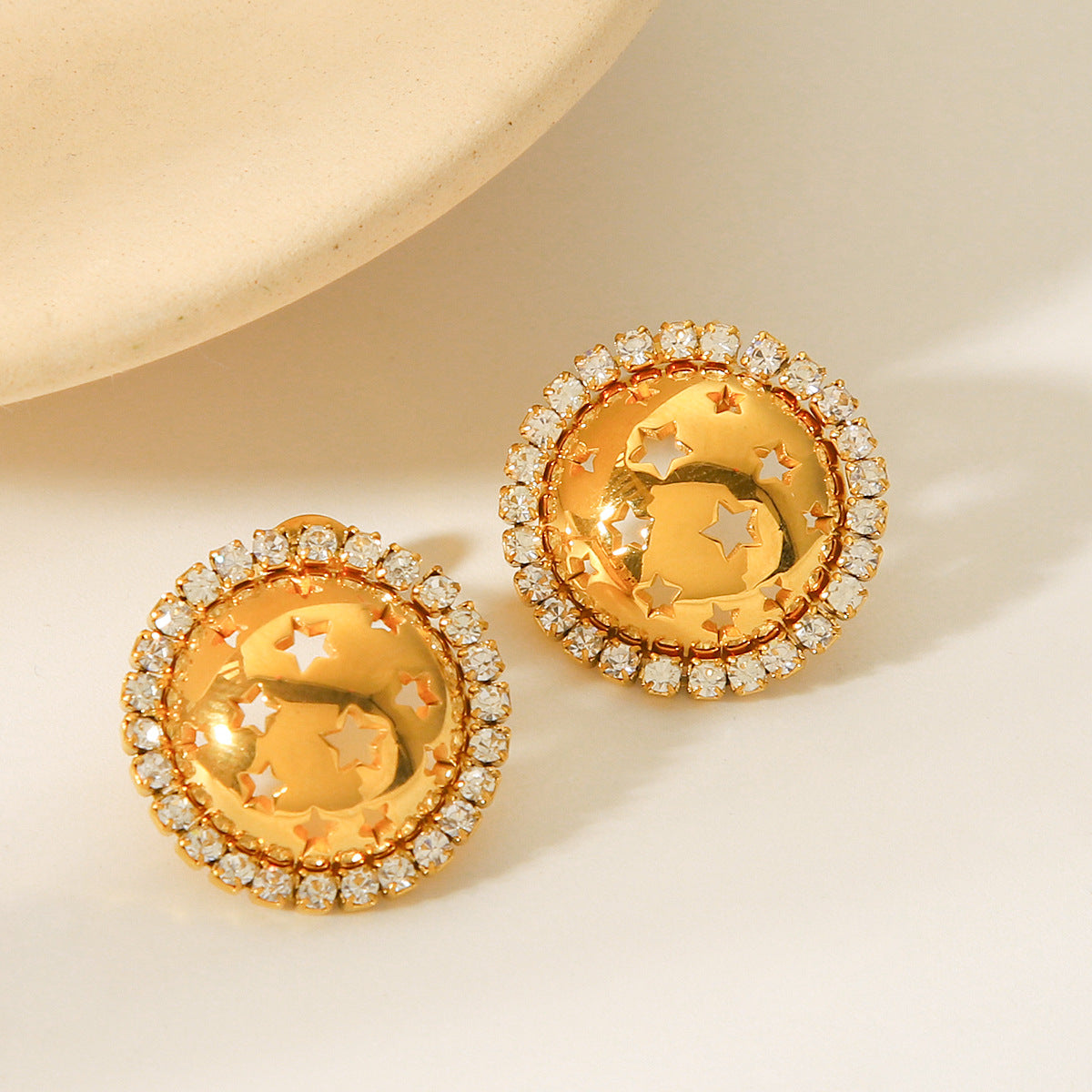 18K Gold Stainless Steel Round Star-shaped Hollow-out Diamond-encrusted Earrings with Niche Design for Women