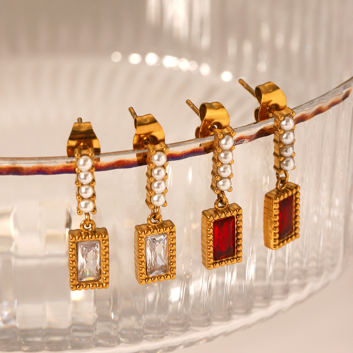 Stainless Steel Earrings with Pearl Studs and Zircon Pendants, Exuding A High-end and Elegant Aura, with No Fading, and Made of Titanium Steel Jewelry