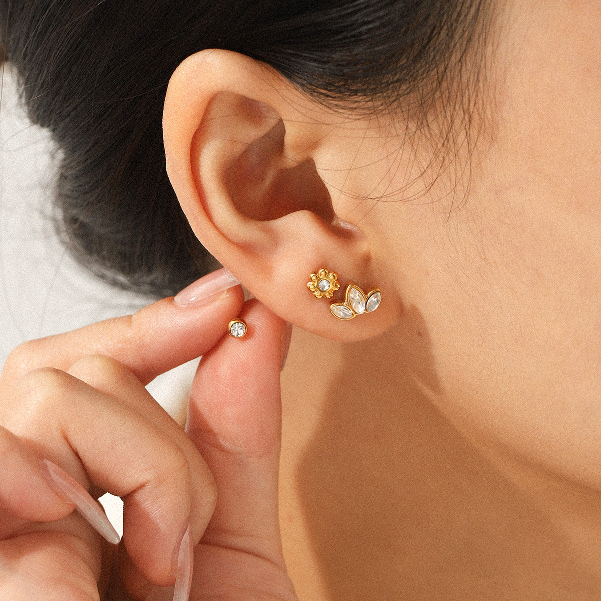 Stainless Steel Earrings, Light Luxury Niche Style, Three Pairs of Zircon Stud Earrings for Women, Designed with A Sense of Design, Titanium Steel Earrings