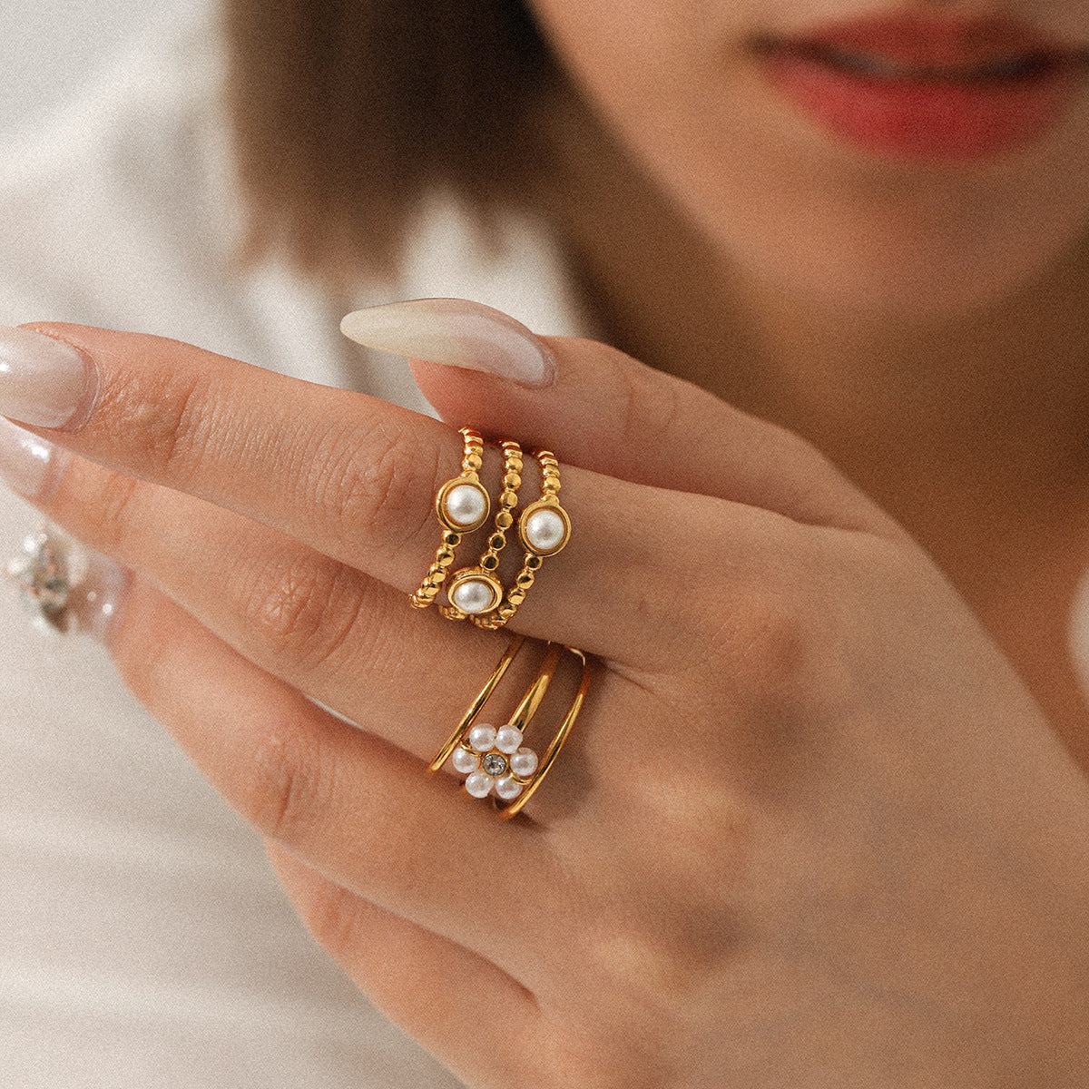 Design sense three-layer stainless steel open ring flower pearl finger ring female non-fading titanium steel jewelry