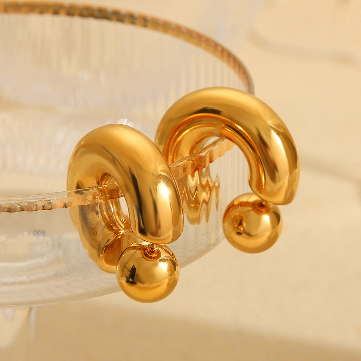 INS-style Spherical Stainless Steel Earrings, Featuring A Unique Niche Design with C-shaped Front and Back Earrings, Premium Titanium Steel Earrings for Women