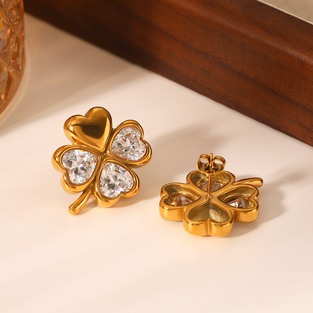 Cross-border Stainless Steel Earrings, Design Style, Four-leaf Clover and Heart-shaped Zircon Earrings, High-end Earrings, Titanium Steel Jewelry