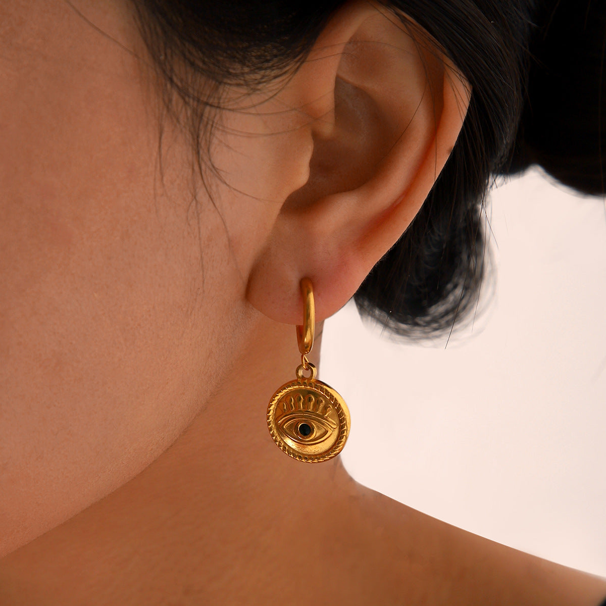 Stainless Steel Zircon Inlaid Heart-shaped Pendant Earrings Ins Fashion Personality Devil's Eye Titanium Steel Earrings