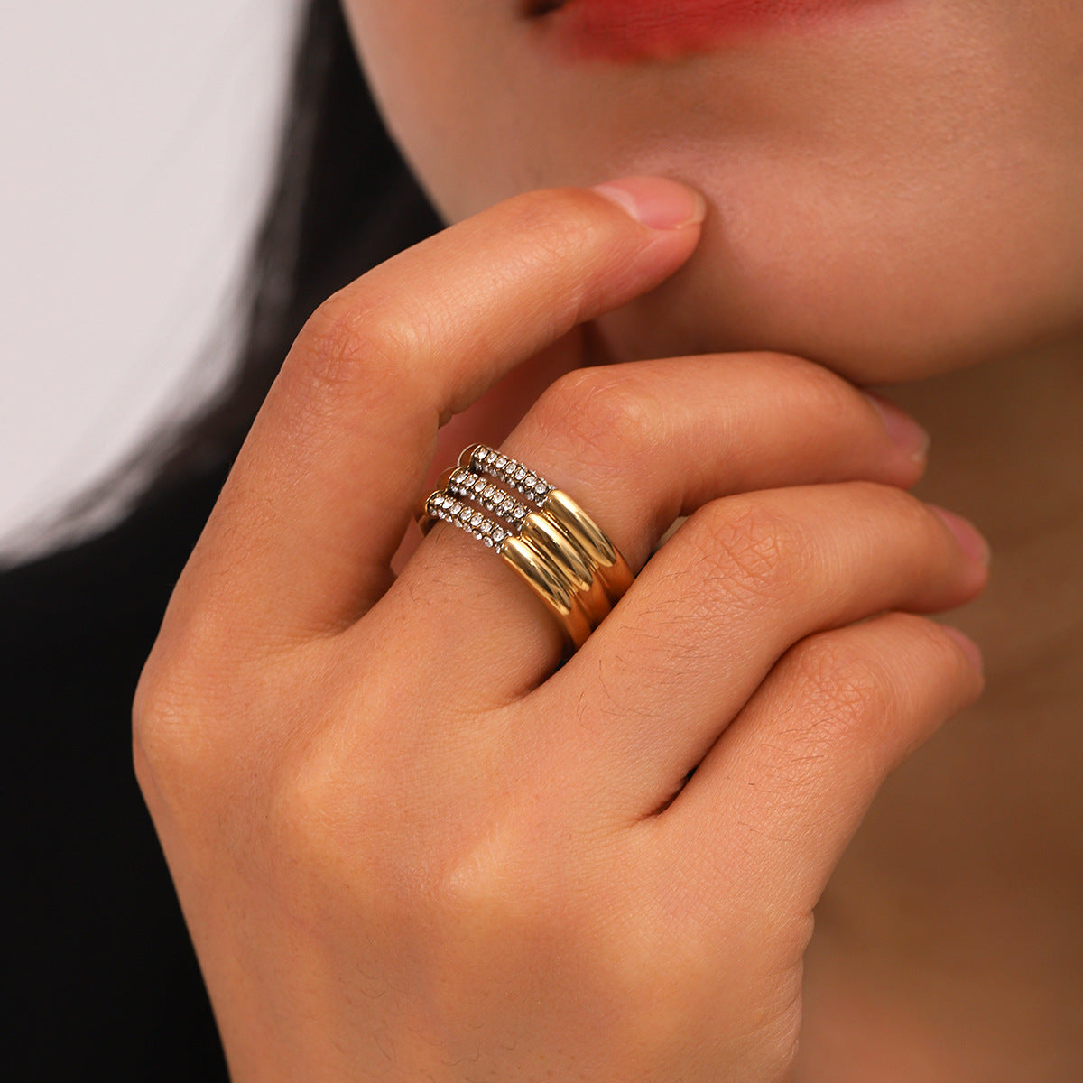 Ins-style Internet Celebrity's Multi-layer Titanium Steel Ring for Women, 18K Gold Stainless Steel Diamond-encrusted Ring, Non-fading Finger Ring