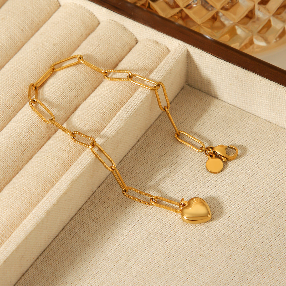 18K Gold Stainless Steel Cross Chain Heart Pendant Titanium Steel Bracelet Light Luxury Versatile Jewelry for Instagram