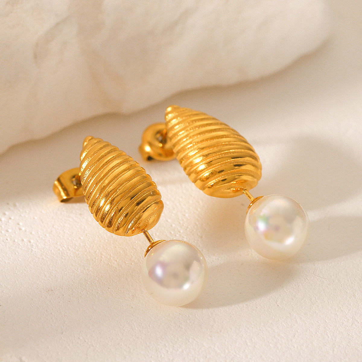 Pearl Earrings, Drop-shaped Threaded Stud Design, 18k Gold Stainless Steel Earrings for Women