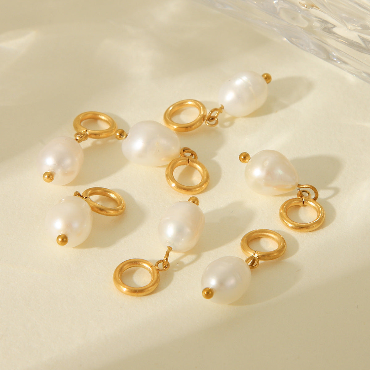 Light Luxury and High-end Freshwater Pearl Stainless Steel Gold-plated Pendant DIY Earrings Necklace Jewelry Accessories