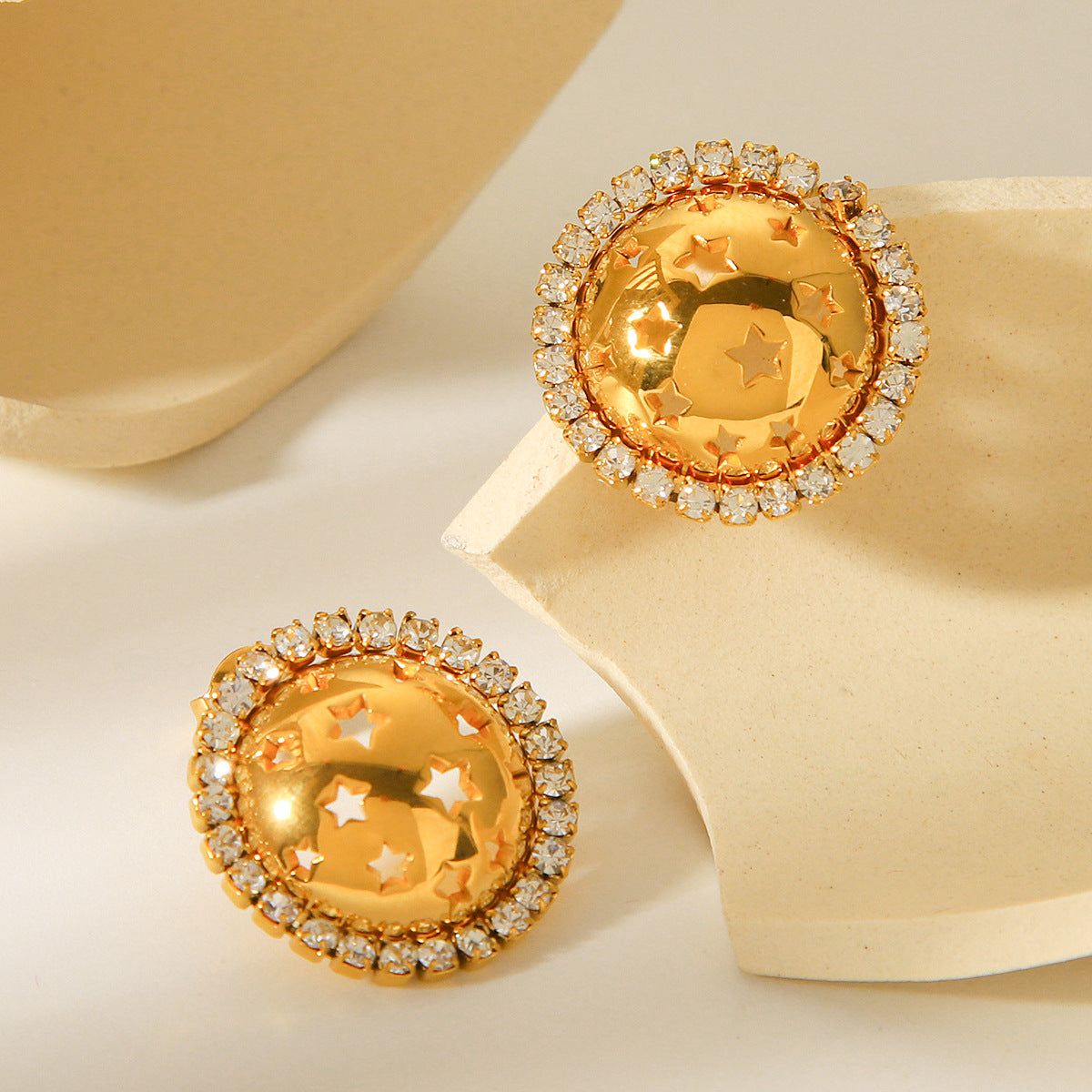 18K Gold Stainless Steel Round Star-shaped Hollow-out Diamond-encrusted Earrings with Niche Design for Women