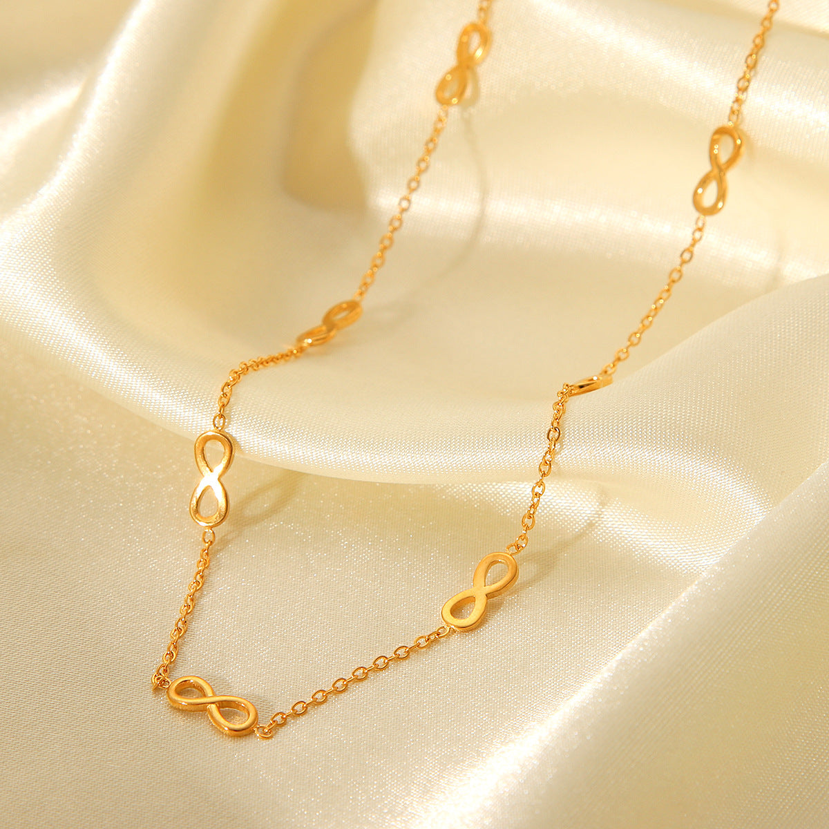 Titanium Steel Necklace 18K Gold-plated Stainless Steel Digital Necklace Does Not Fade Clavicle Chain Necklace