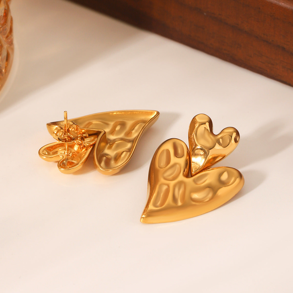 18K Gold Stainless Steel Hammered Pattern Heart-shaped Earrings, Light Luxury and High-end Feel, Heart-shaped Titanium Steel Earrings