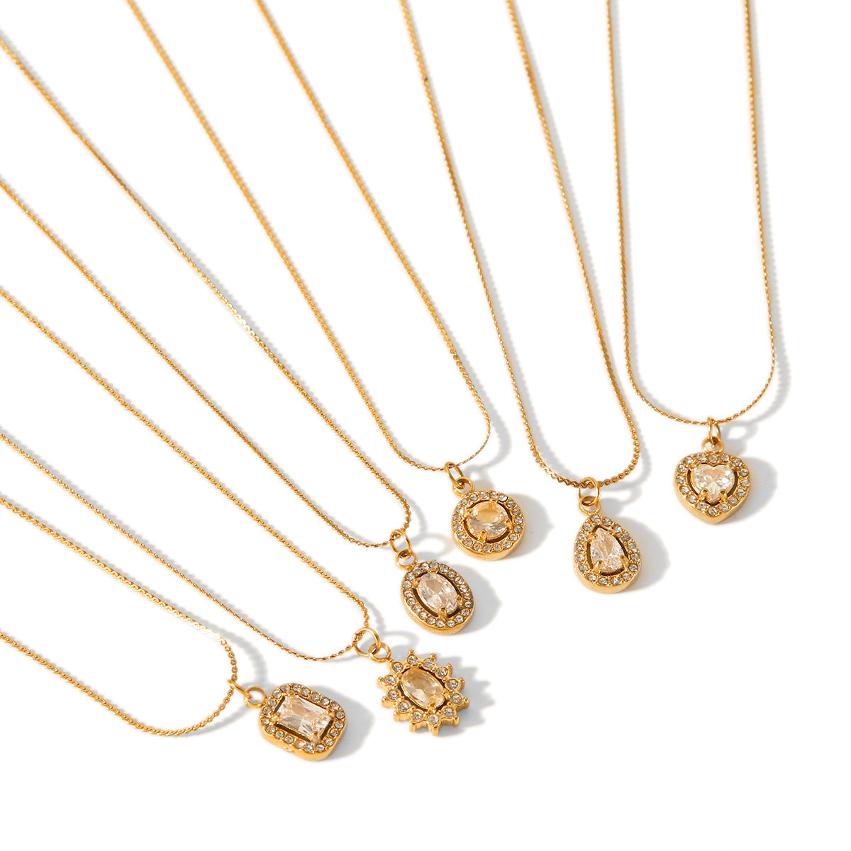 18K Gold Stainless Steel Necklace Female Ins Style Fashion Personality Geometric Titanium Steel Necklace Heart Necklace
