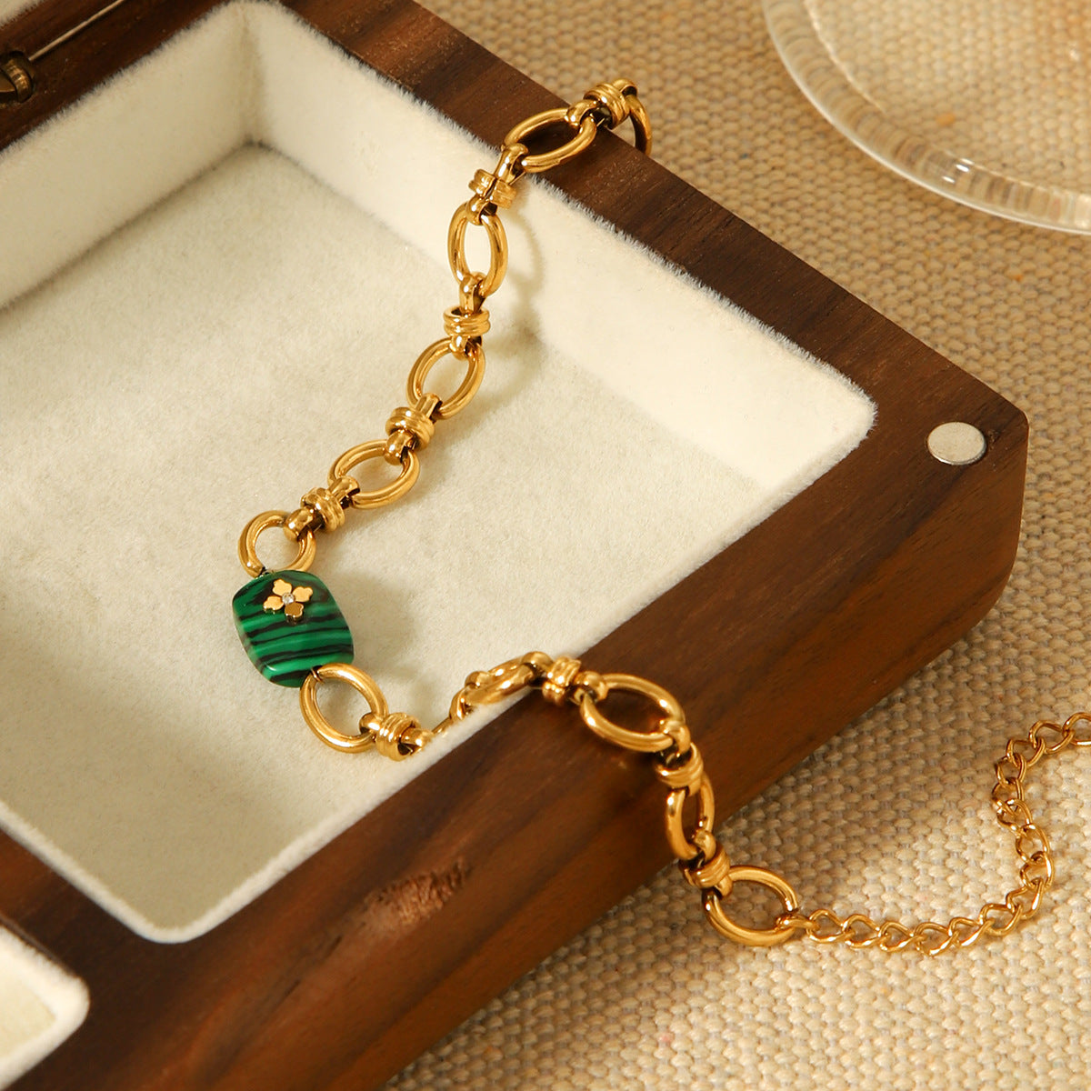 Stainless Steel Handmade Chain Malachite Pendant Bracelet, Versatile Titanium Steel Bracelet for Women, Light Luxury Jewelry