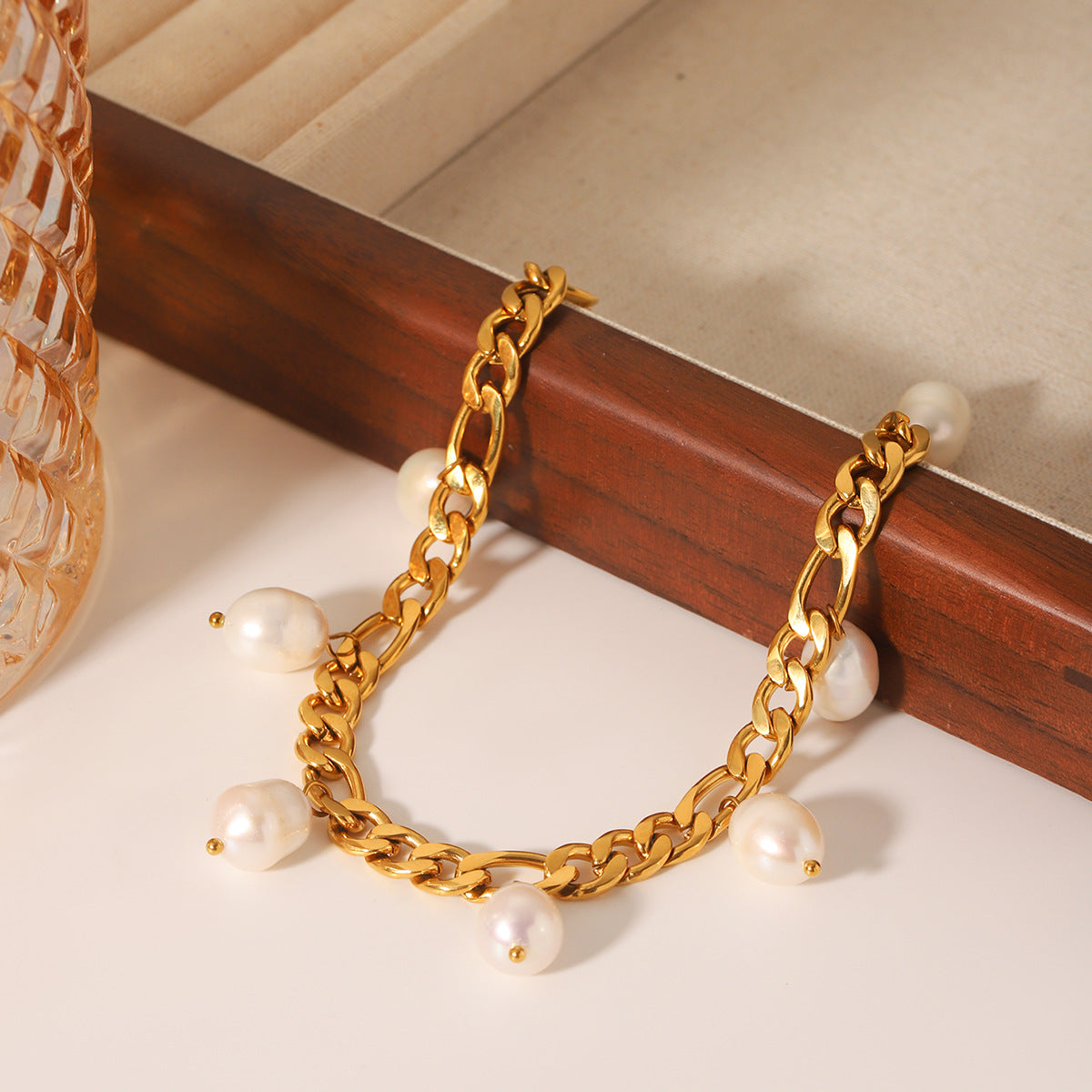 Ins-style Natural Freshwater Pearl Anklet, Stainless Steel Figaro Chain, 18K Gold-plated Anklet, Titanium Steel, Non-fading