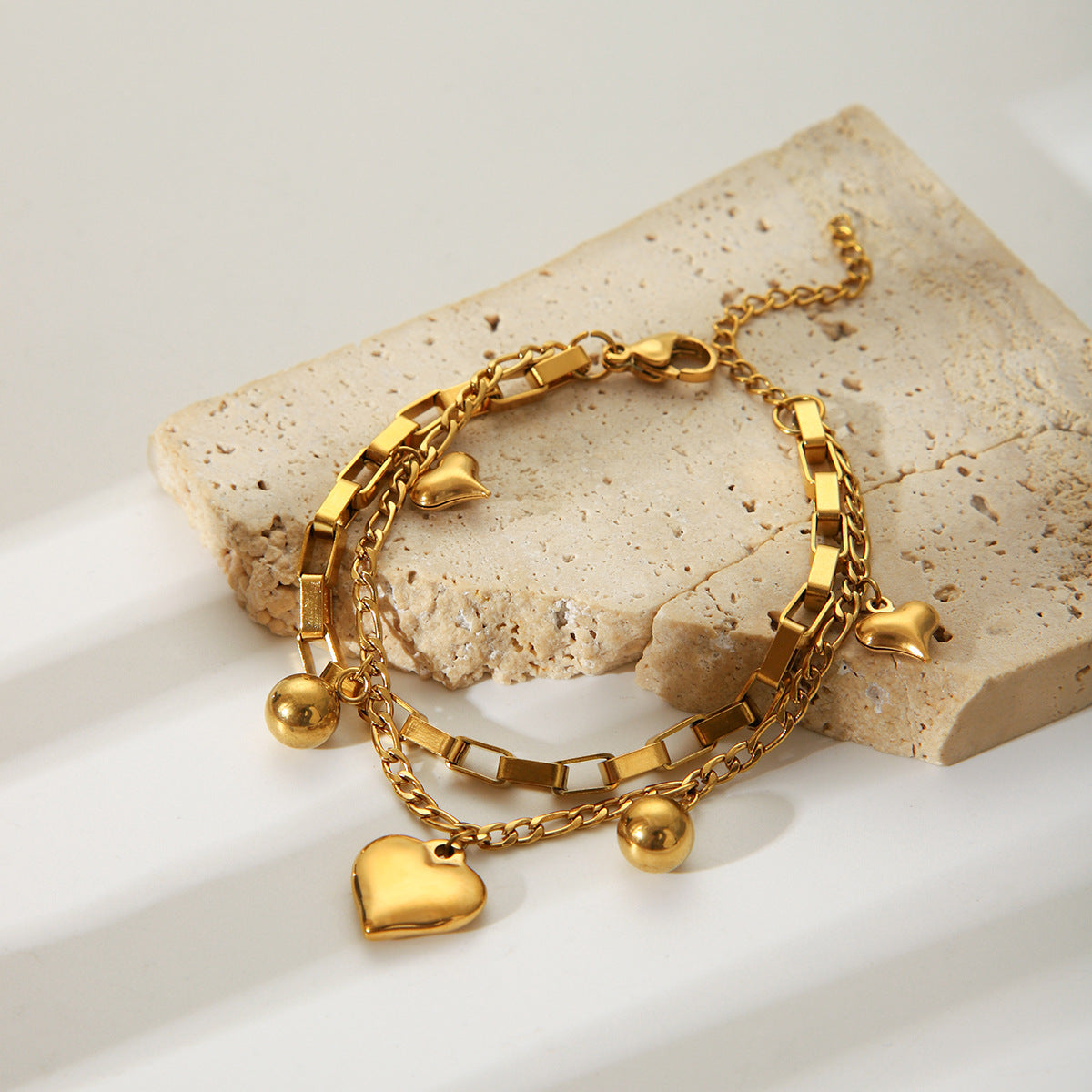 Fashionable and Personalized 18k Gold Stainless Steel Double-layer Stackable Bracelet for Women, Featuring A Design Sense and A Heart-shaped Pendant, Made of Titanium Steel