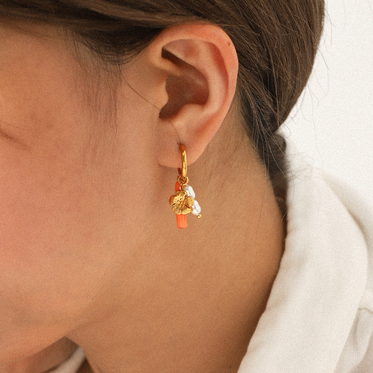 Flower Pearl Earrings, Light Luxury and High-end Stainless Steel Ear Hoop, Dopamine Earrings for Women