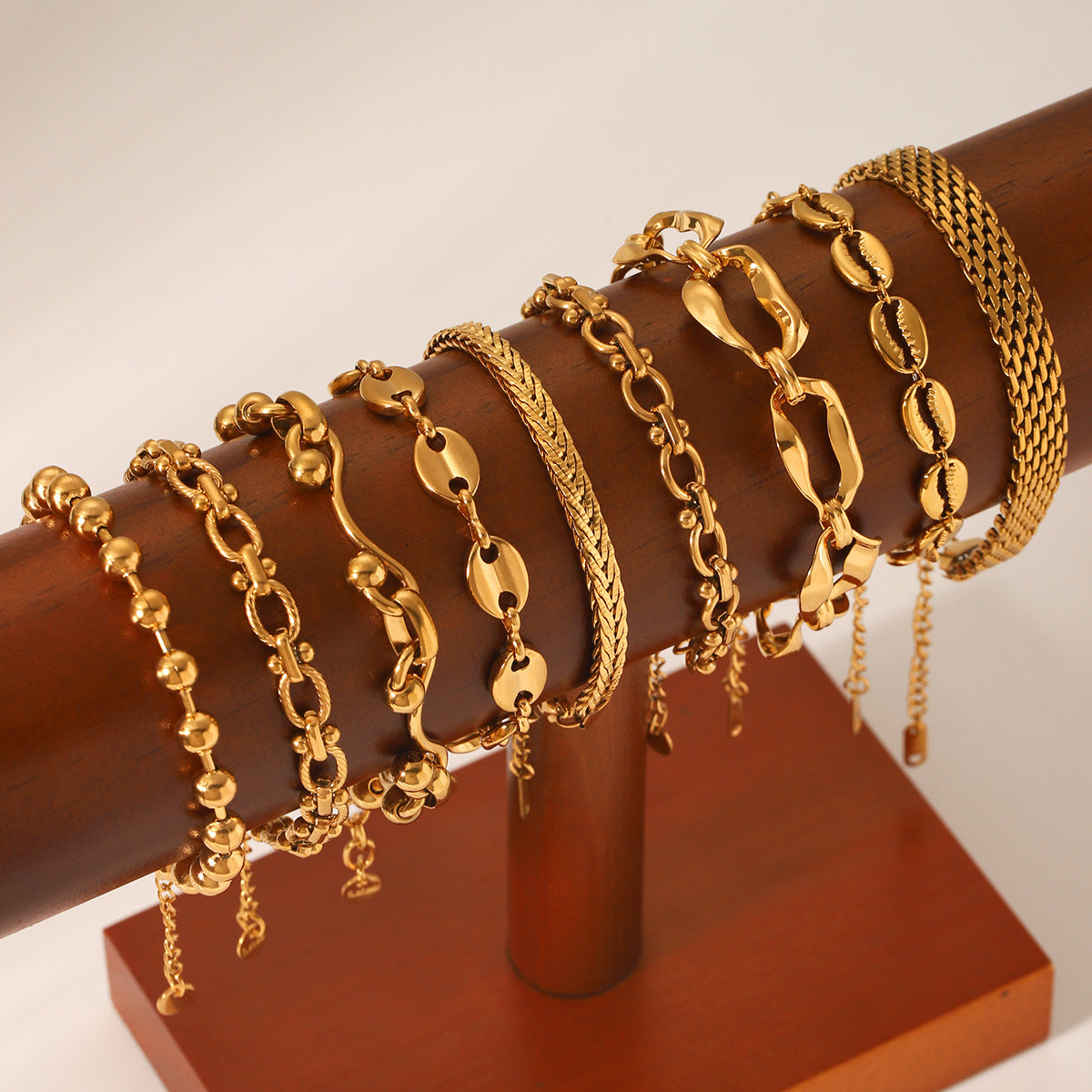 18K gold-plated stainless steel bracelet for women, INS style, fashionable round bead chain, handmade jewelry
