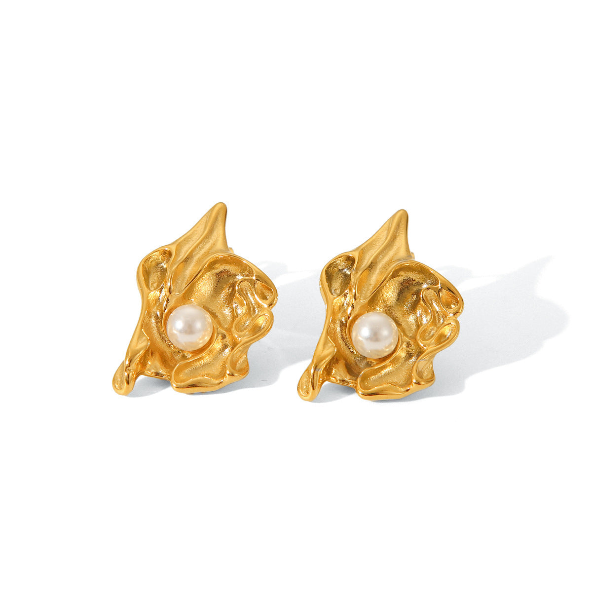 Personalized and Trendy 18k Gold Stainless Steel Earrings with Folded Lava Flower Earrings, Women's Fashionable Pearl Earrings
