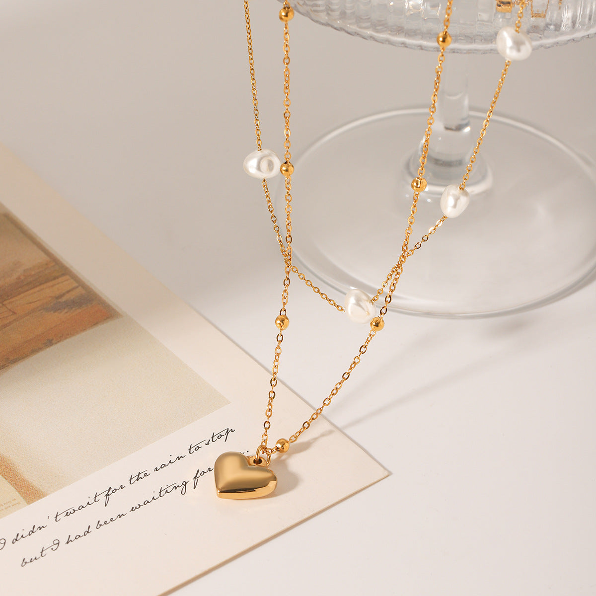 Stainless Steel Heart-shaped Pendant, Double-layered, Worn with Pearl Necklace, Women's High-end Clavicle Chain, Titanium Steel Necklace