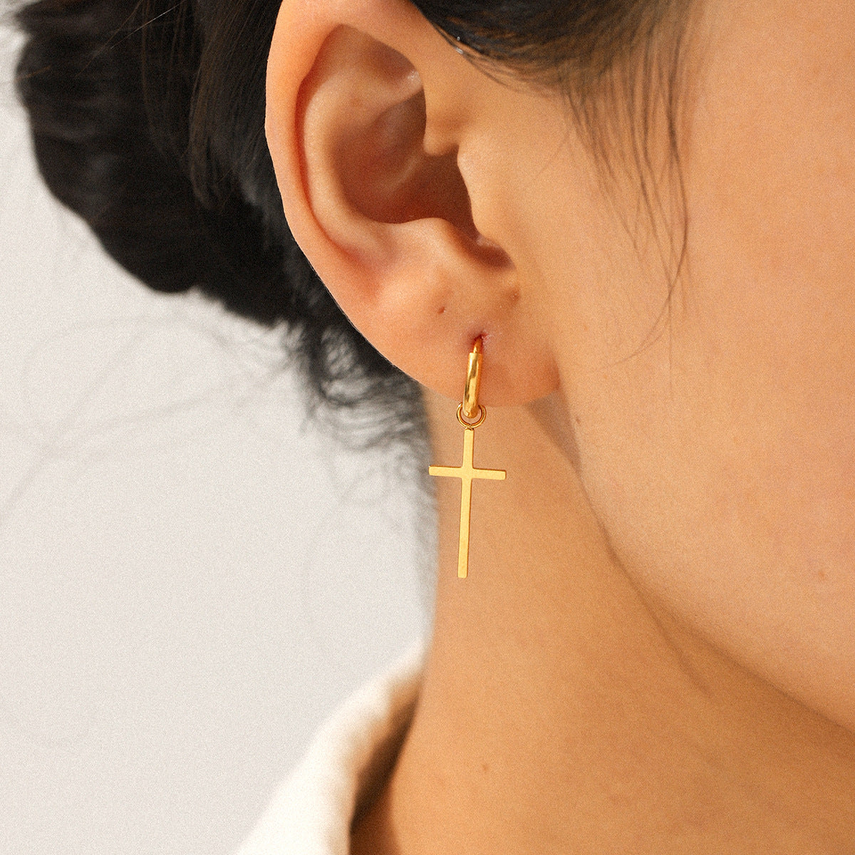 Stainless Steel Earrings, Cross Earrings, Light Luxury, High-end Pendant, Earrings, Versatile Titanium Steel Jewelry