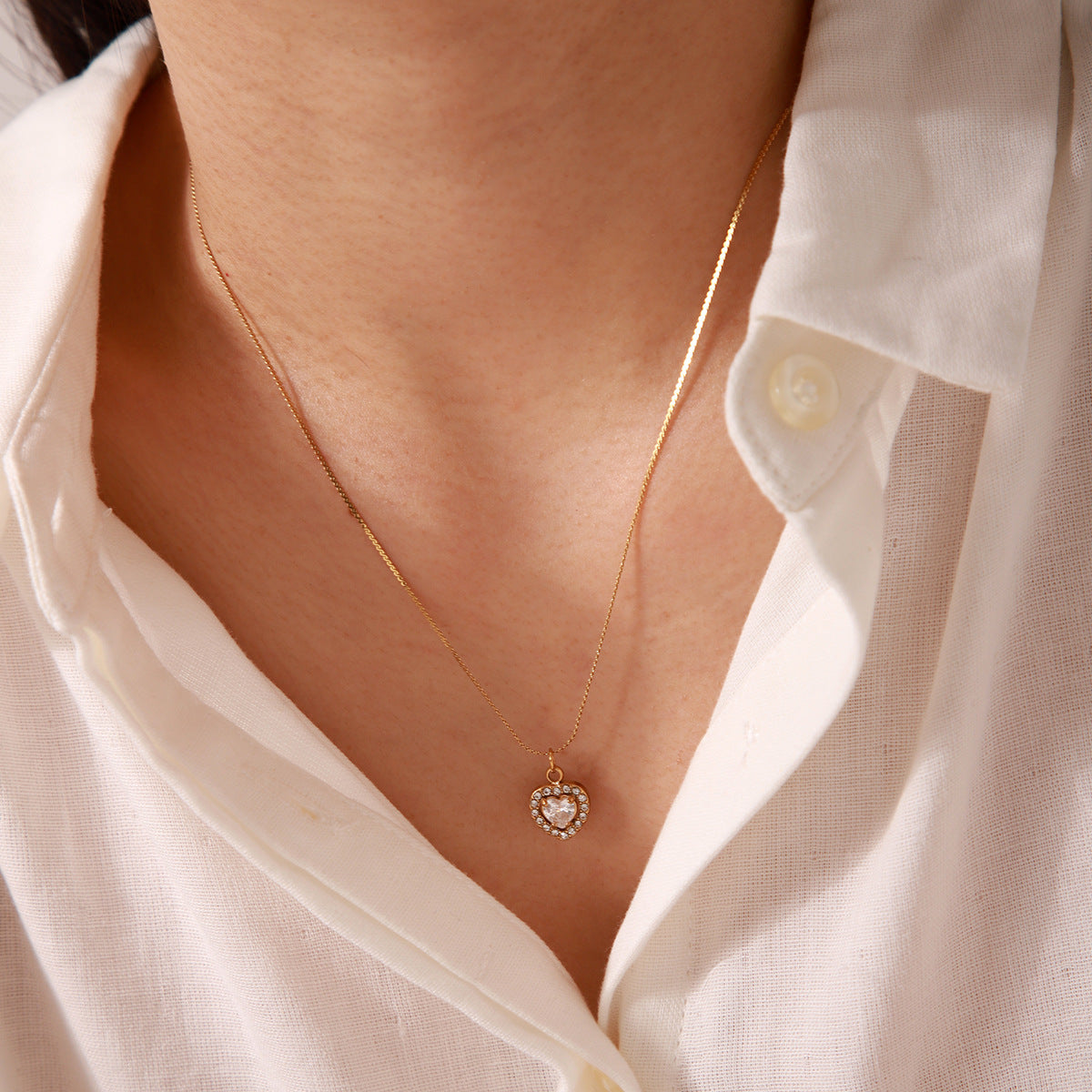 18K Gold Stainless Steel Necklace Female Ins Style Fashion Personality Geometric Titanium Steel Necklace Heart Necklace