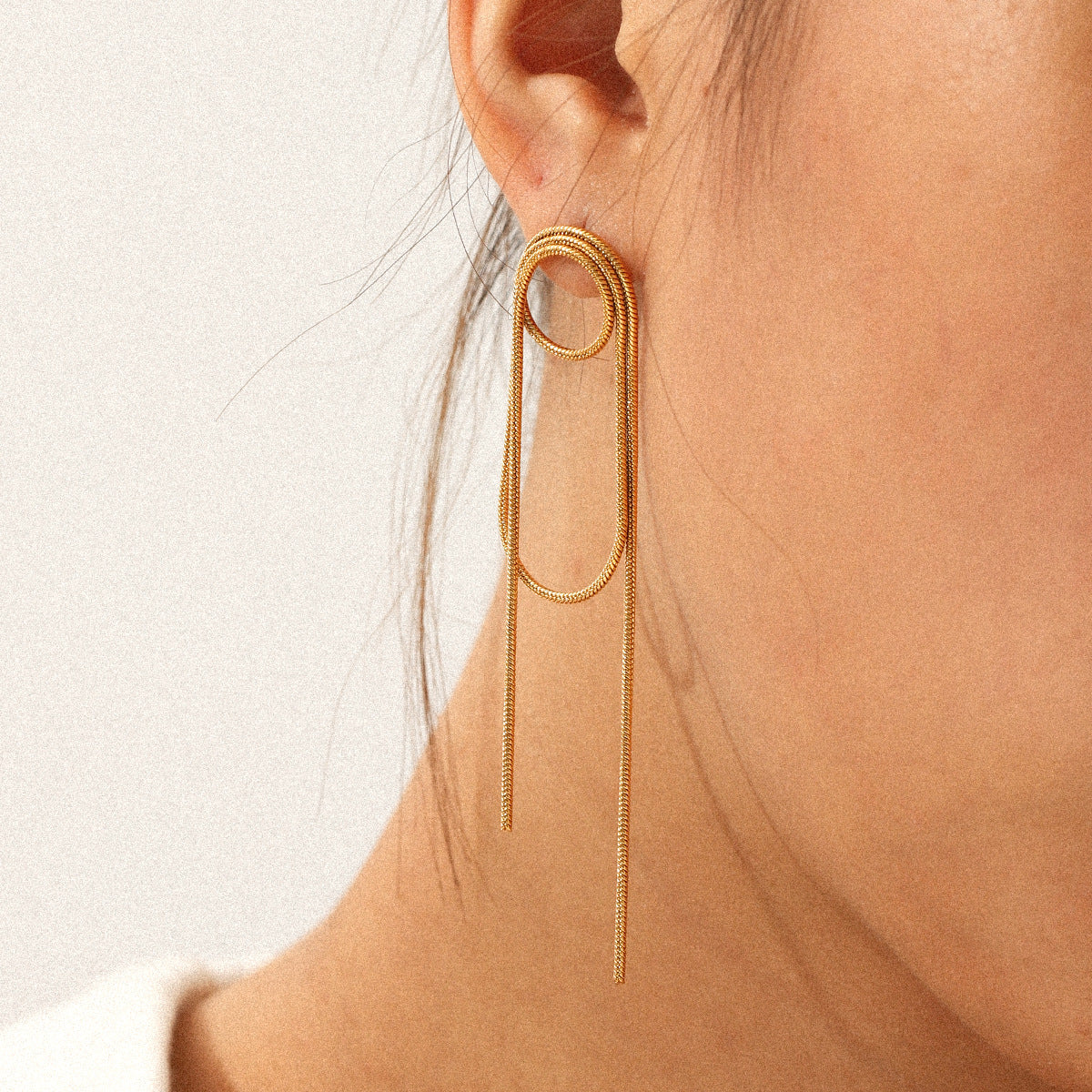 Stainless Steel Fringed Earrings, Light Luxury and High-end Feel, Niche Ear Studs for Women, Non-fading Titanium Steel Jewelry