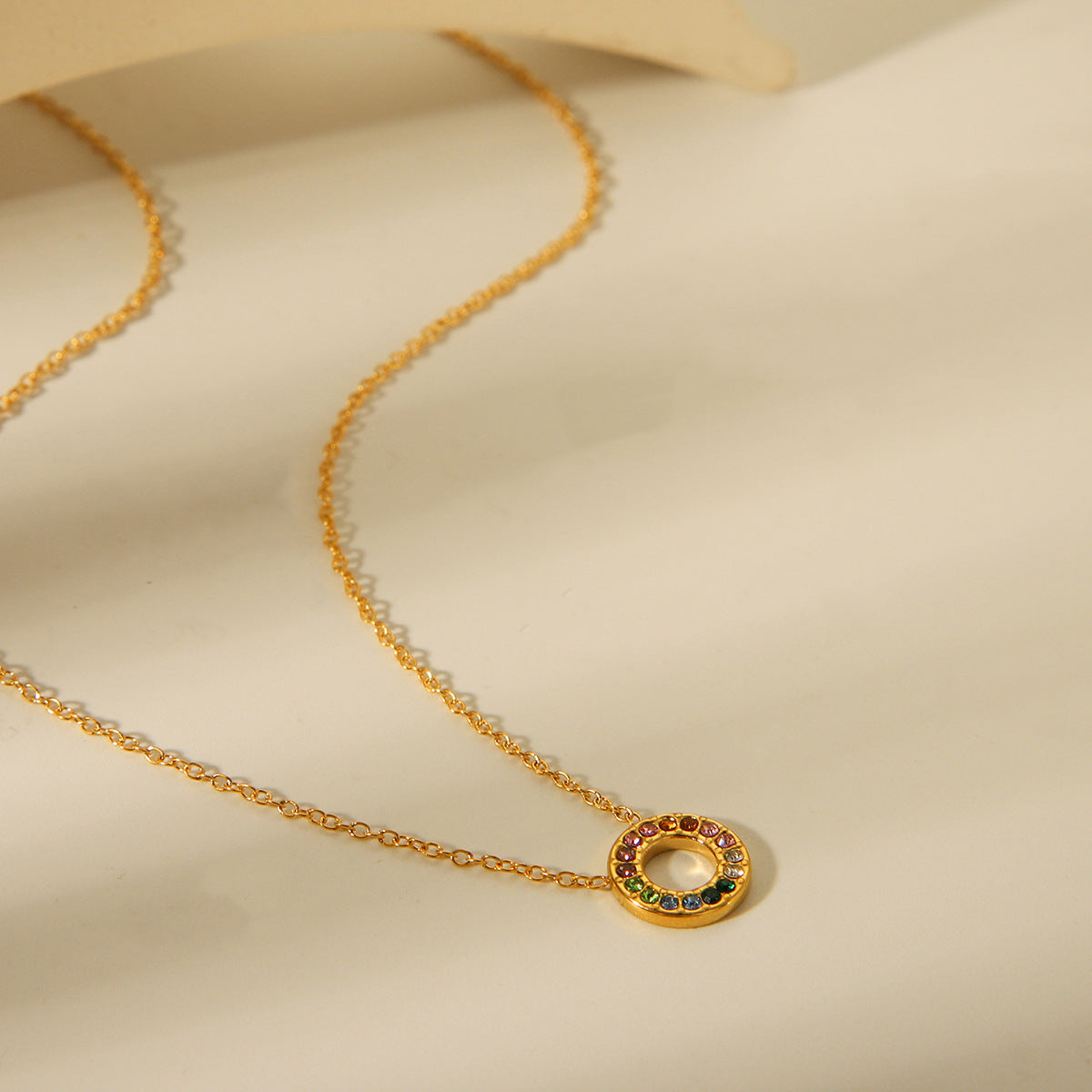 New Product: 18K Gold Stainless Steel Necklace with Colorful Zircon Inlay, High-end Titanium Steel Necklace Accessory