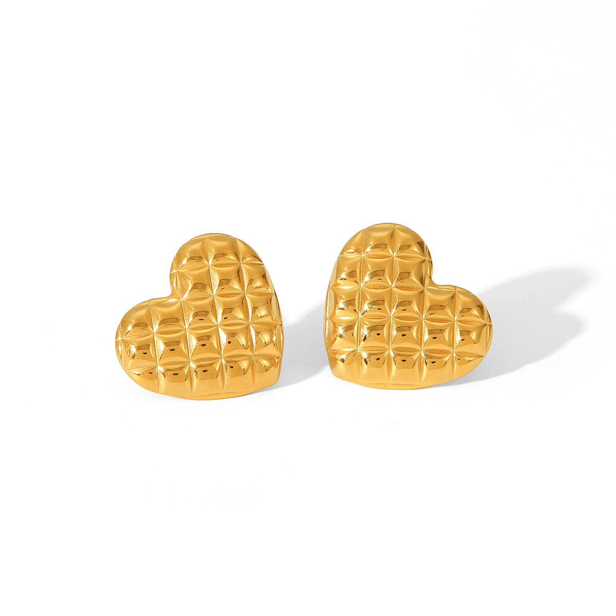 Diamond-pattern Stainless Steel Heart-shaped Earrings with 18K Gold-plated Studs for Women, Exuding A High-end Feel