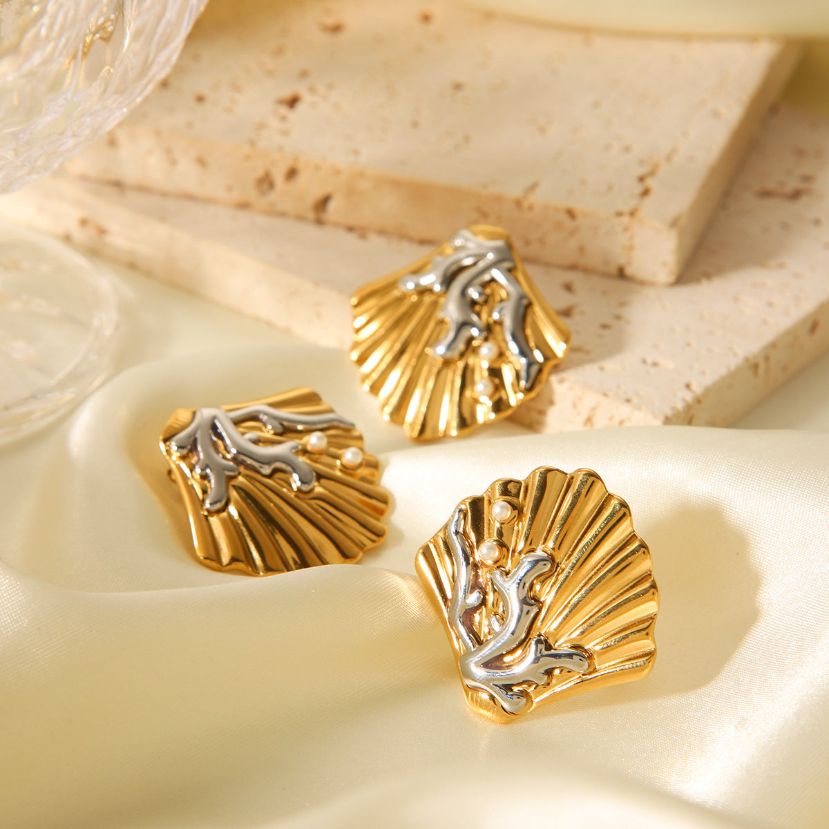 Stainless steel color-blocked ocean scenery surface coral pearl shell earrings design sense titanium steel earrings female