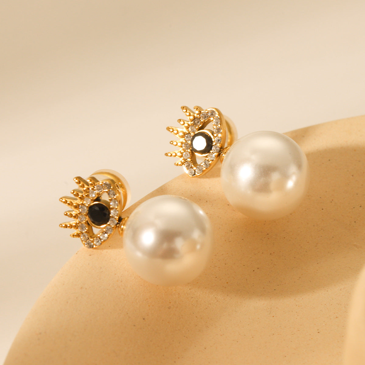 18K gold stainless steel diamond-encrusted eye earrings for women, fashionable, personalized, trendy, pearl earrings