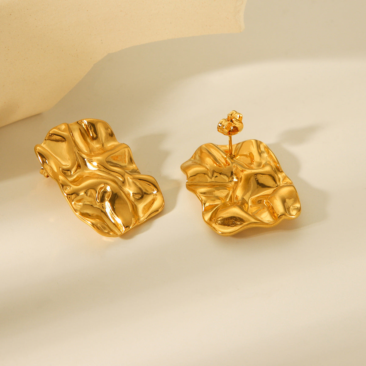 18K Gold-plated Stainless Steel Earrings for Women, Fashionable and Personalized Square Irregular Pleated Earrings and Earrings
