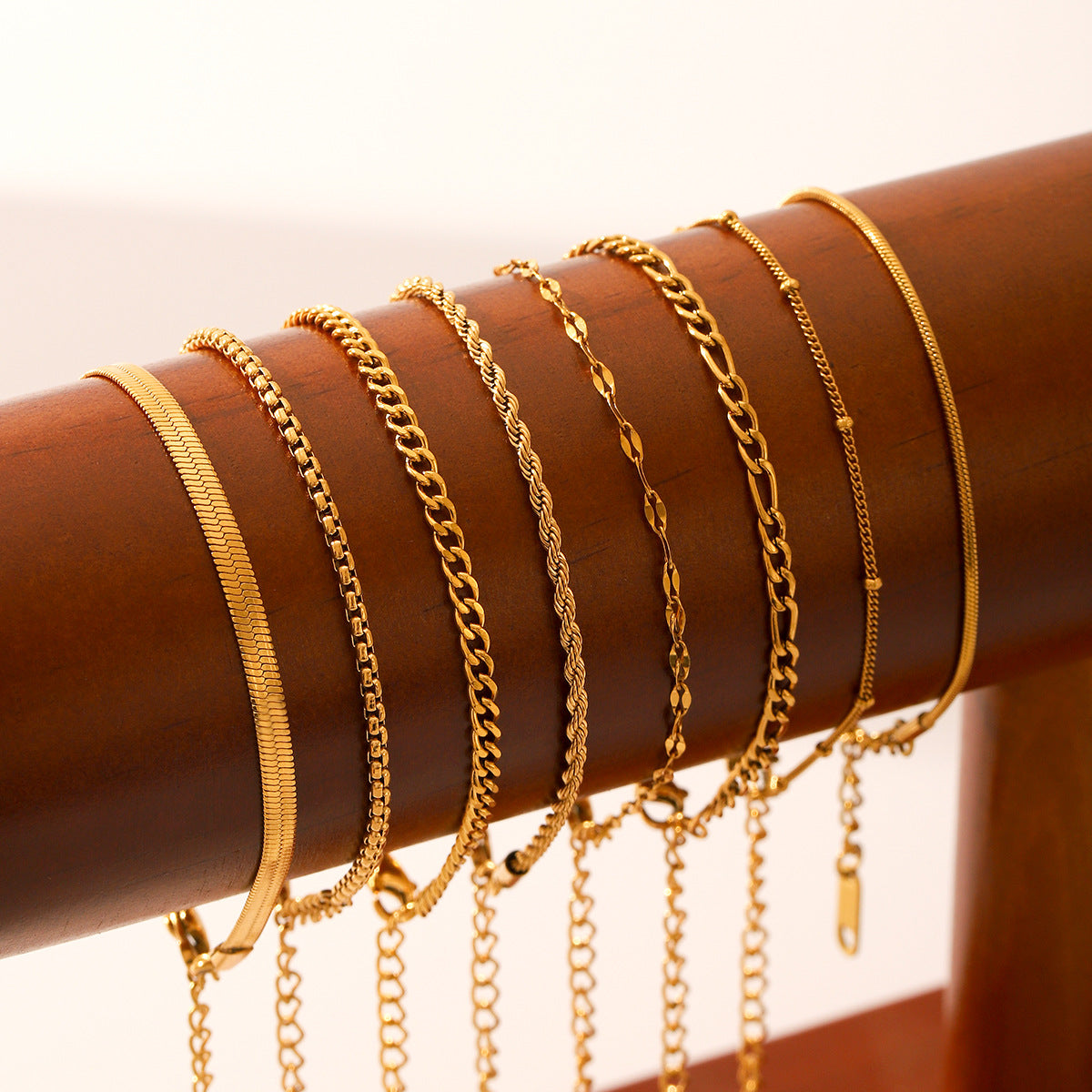 Ins18K Gold Stainless Steel Bracelet, Fried Dough Twists Chain, Blade Chain, Figaro Chain, Snake Bone Chain, Does Not Fade