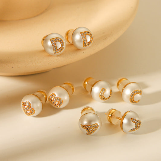18K gold stainless steel letter studded pearl earrings with feminine charm and versatile titanium steel earrings