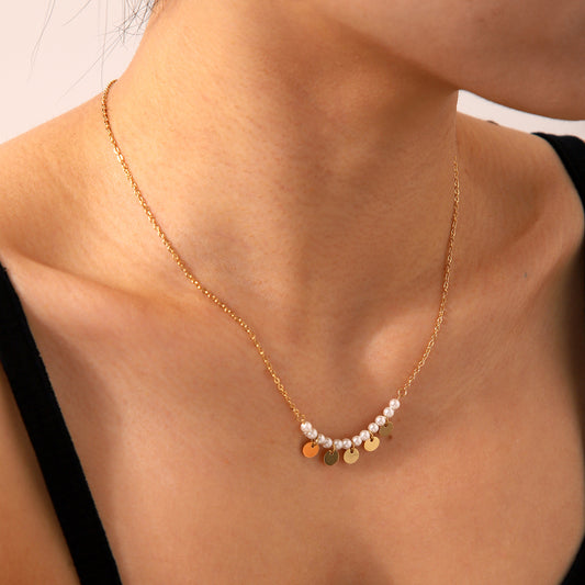 Women's Stainless Steel French-style Light Luxury Pearl Necklace with 18k Gold Round Pendant and Necklace Accessory