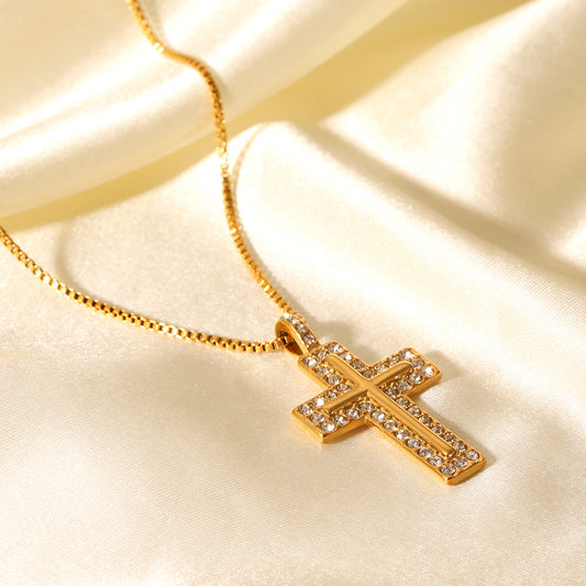 18K Gold Stainless Steel Box Chain Cross Diamond Pendant Necklace Does Not Fade, Elegant Titanium Steel Clavicle Chain