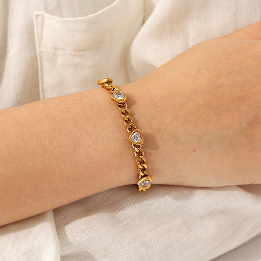 Elegant Titanium Steel Bracelet, Light Luxury 18K Gold Stainless Steel Jewelry, Heart-shaped Zircon Bracelet