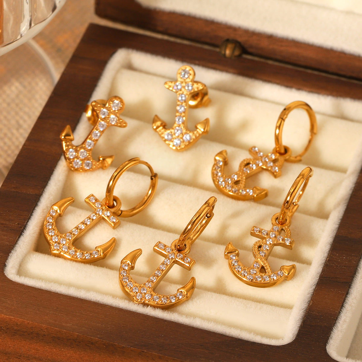18K Gold Stainless Steel Anchor Earrings with Diamond Studs, Women's Light Luxury High-end Titanium Steel Earrings