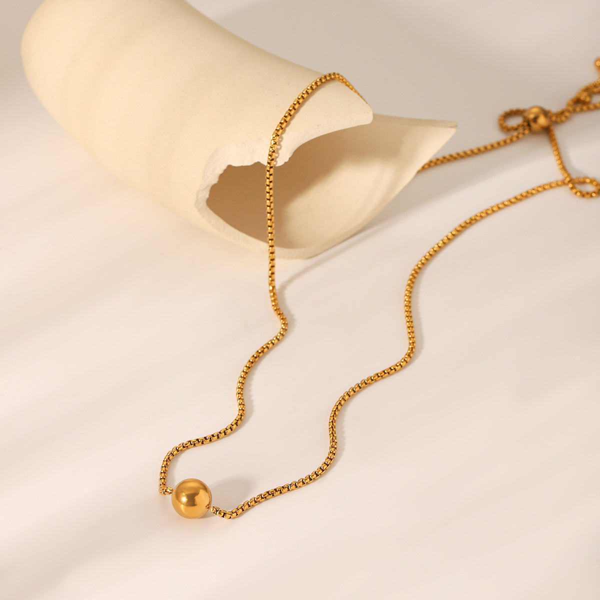 18K gold stainless steel box chain steel ball pendant necklace ins style niche design pull-style clavicle chain