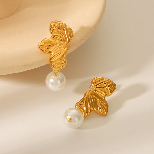 Fashionable 18k Gold-plated Stainless Steel Earrings, Leaf Pearl Earrings, Feminine Versatile Earrings