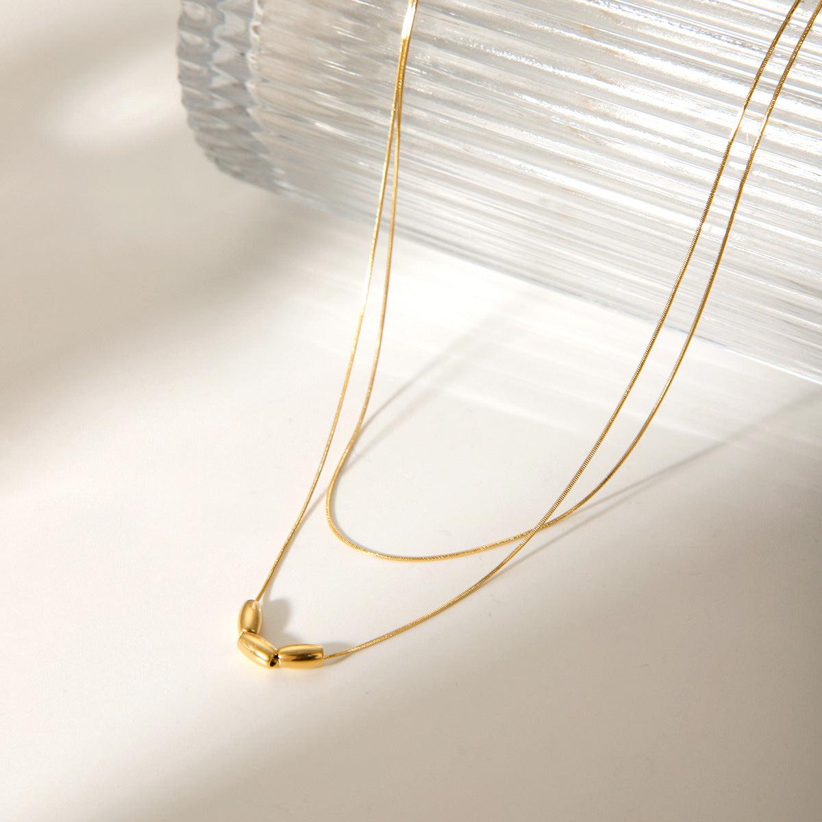 Simple 18k gold double-layer stackable necklace for women, stainless steel, cool style, beaded snake bone chain, does not fade