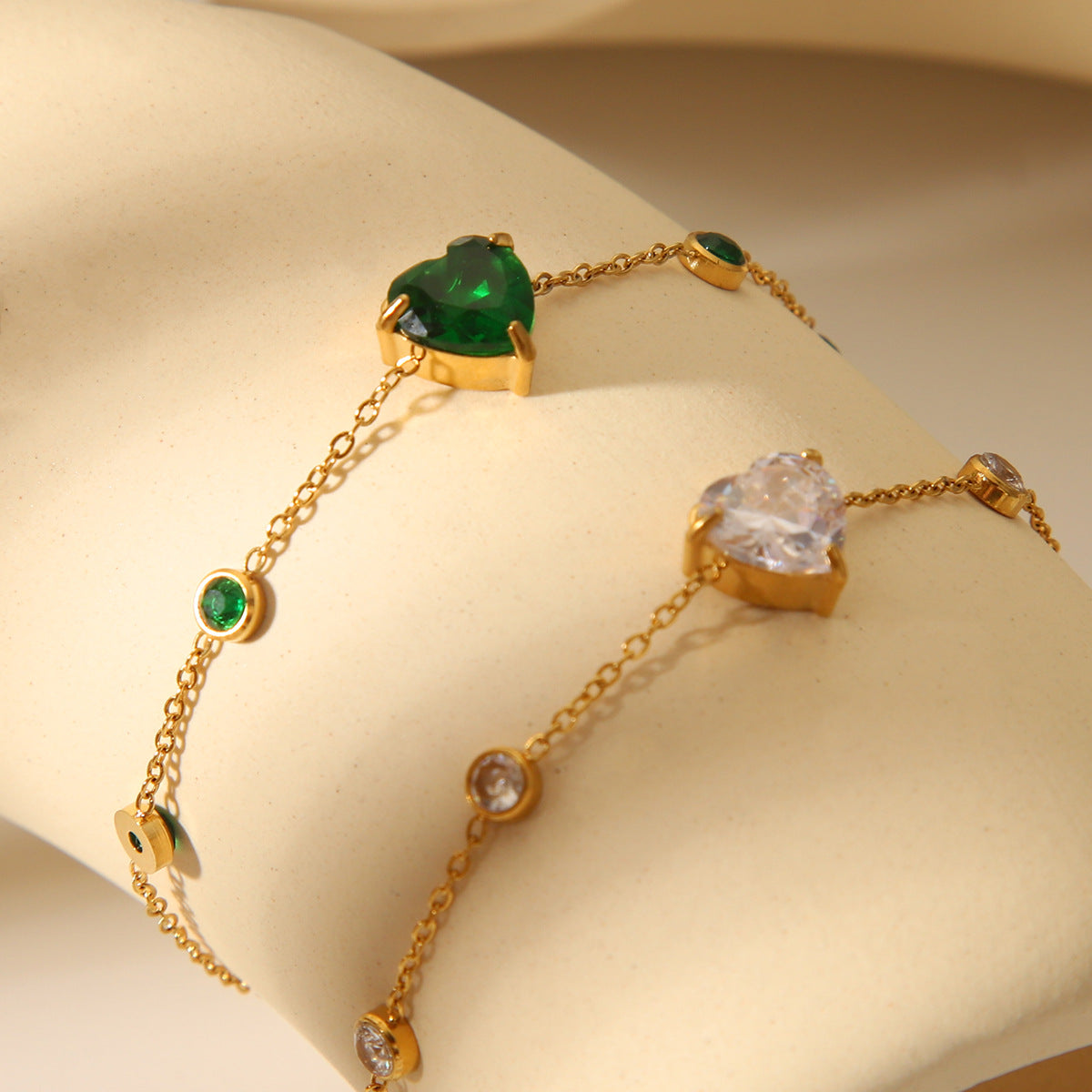 18K Gold Stainless Steel Heart-shaped Zircon Bracelet for Women's Fashion Trend Titanium Steel Bracelet