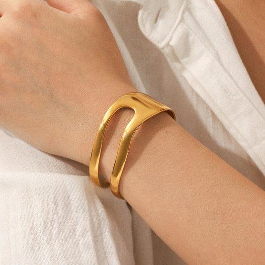 Titanium Steel Bracelet for Women, High-end Asymmetric Open Bracelet, Stainless Steel Jewelry, 18K Gold-plated Accessory