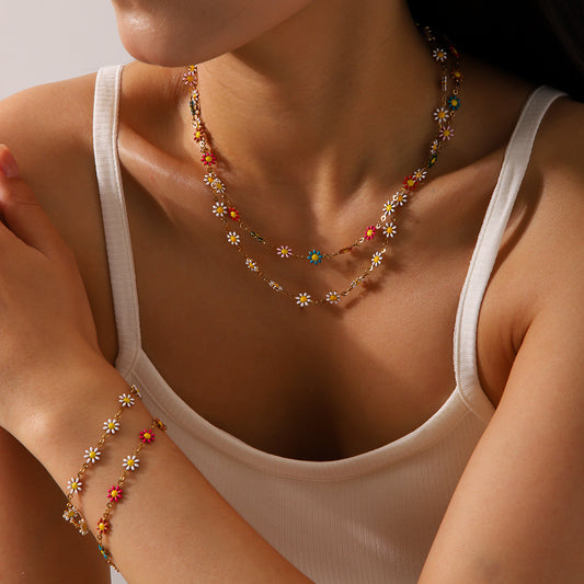 Stainless Steel Drop-oil Daisy Necklace for Women, Versatile Titanium Steel, Non-fading Bracelet Jewelry, Flower Ornament